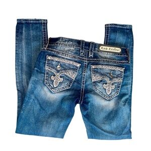 Rock Revival Yui Distressed Skinny Jeans!